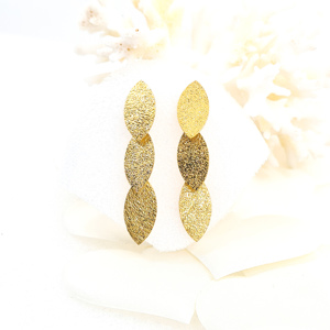 BRINCOS 3 FOLHAS  AFETOS PRATA LEI 925