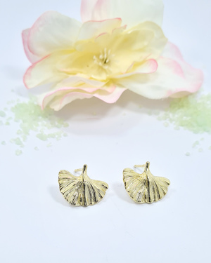 BRINCOS 5004951  GINGKO BILOBA EM PRATA DE LEI 925  DBRUNI